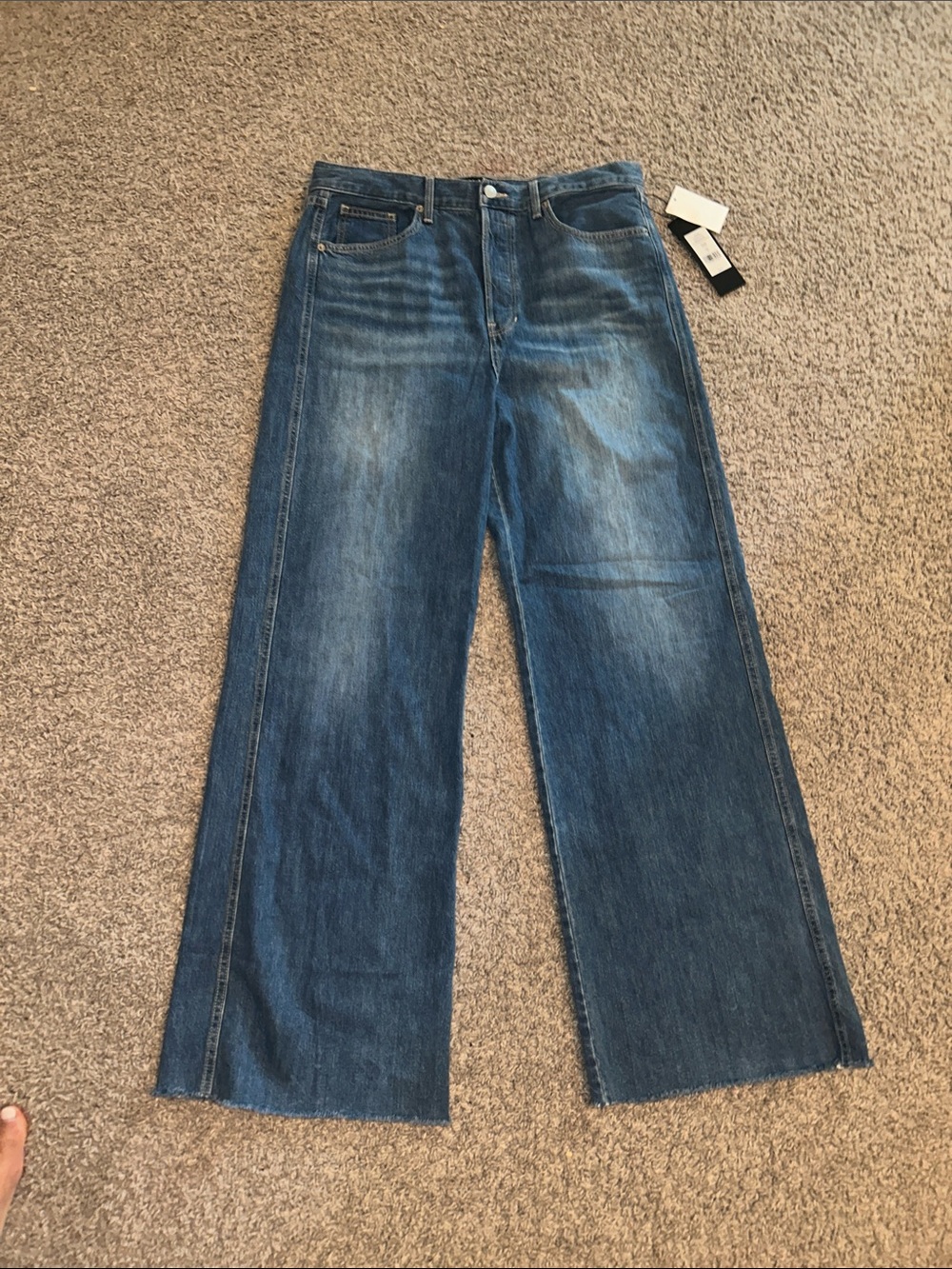 Veronica Beard Taylor Mid-Rise Wide-Leg Jeans in Dark Blue Denim